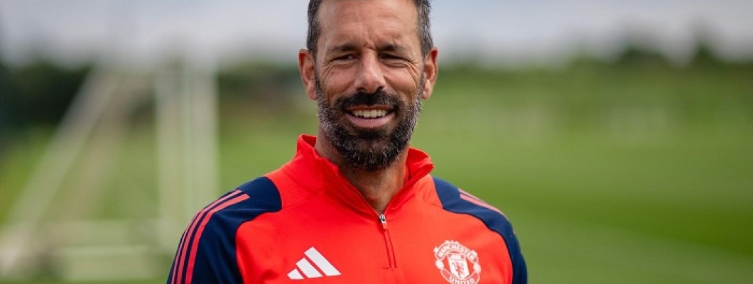 Ruud van Nistelrooy valde inte att stanna i Manchester United som assisterande tränare